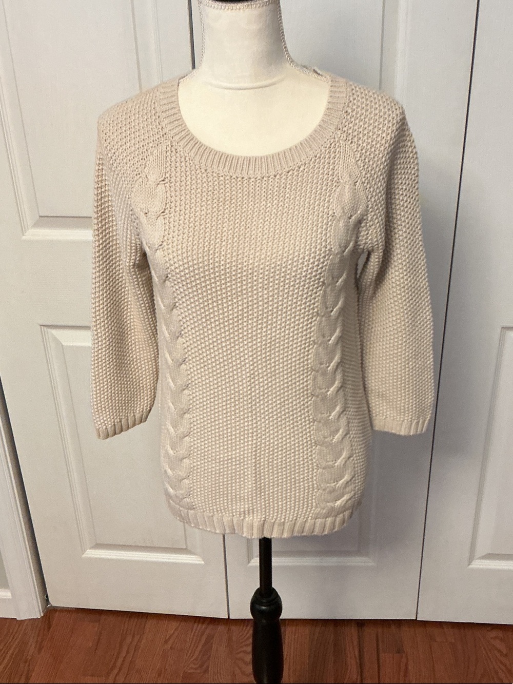 Cynthia Rowley Cream Cable-Detail Crewneck Sweater